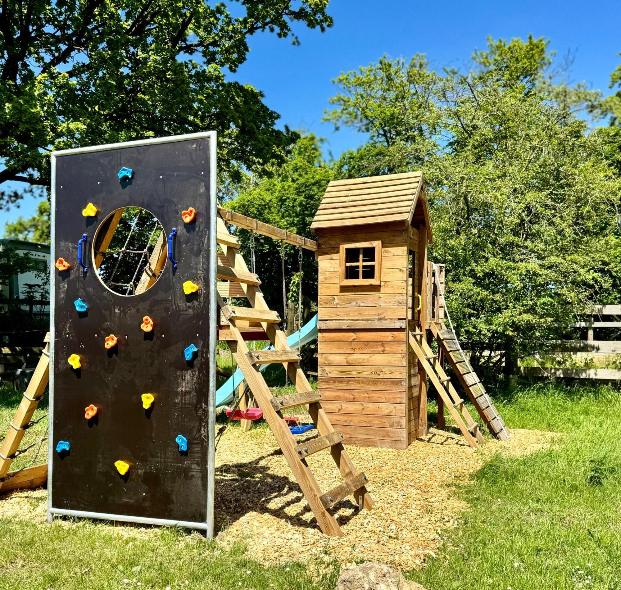 Hof Vierzehnender Im Hohen Venn - 70Qm Maisonette - 2 Schlafzimmer - Wohnkueche - Balkon Mit Grill - Monschau - Eifel - Hunde Willkommen - Islandpferde 외부 사진